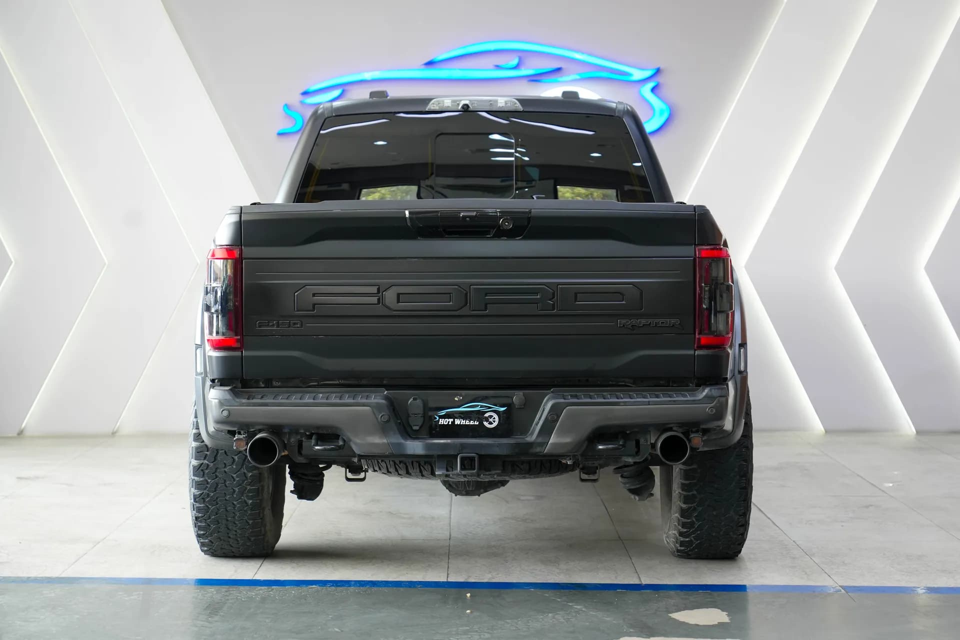FORD F-150 RAPTOR - view 4
