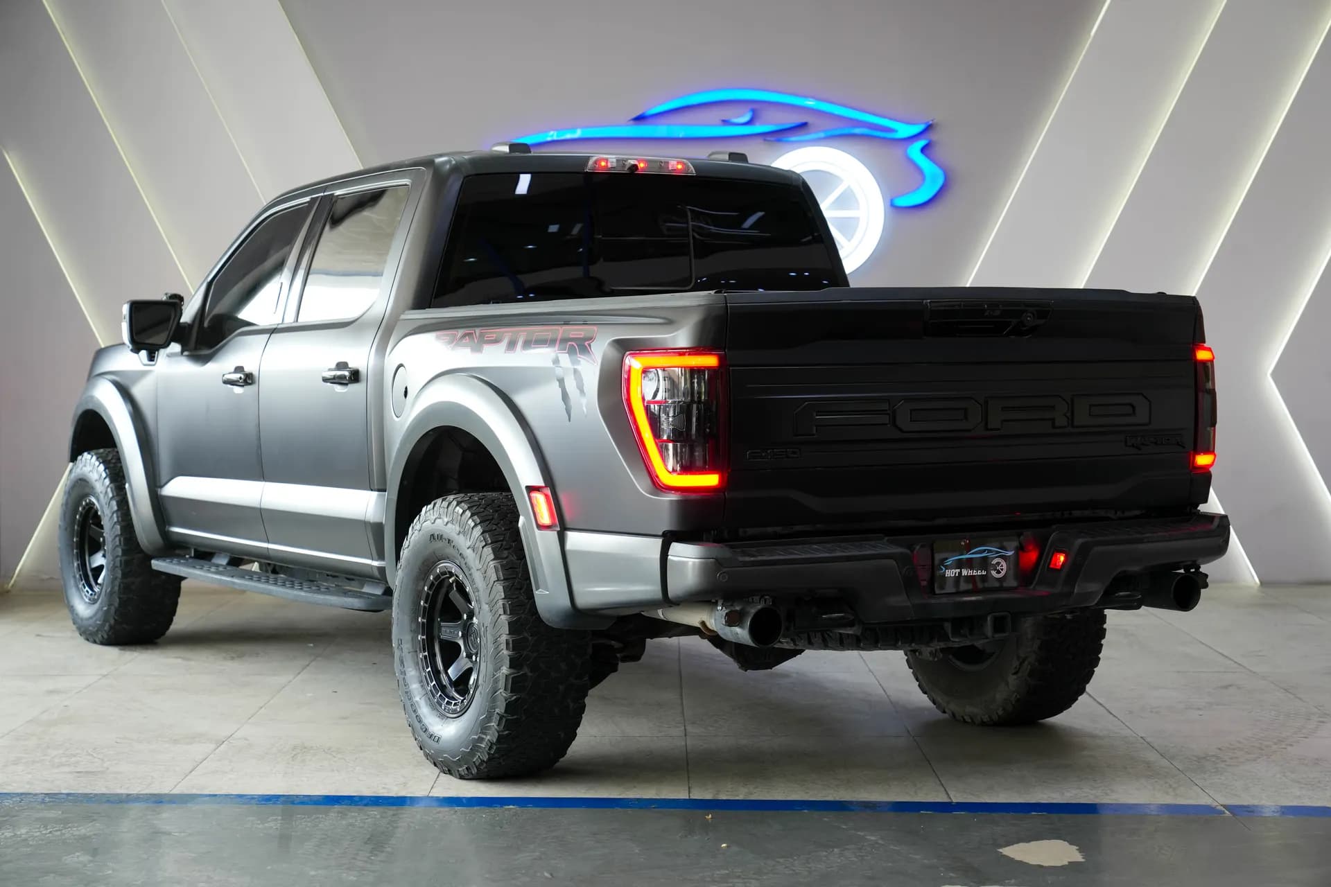 FORD F-150 RAPTOR - view 5