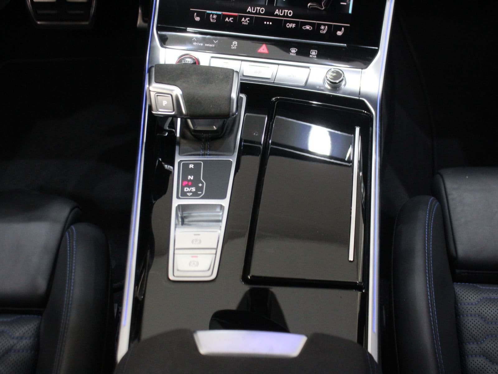 Audi RS6 thumbnail 6