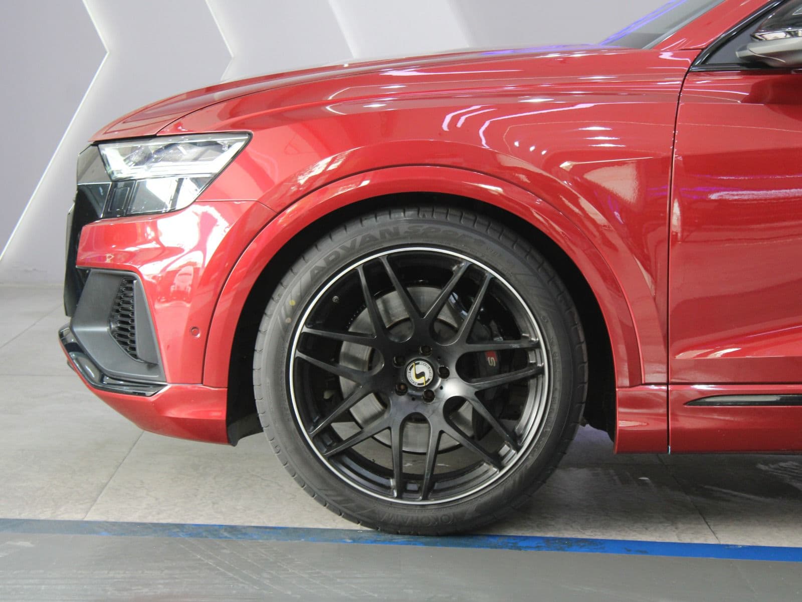 Audi SQ8 thumbnail 5
