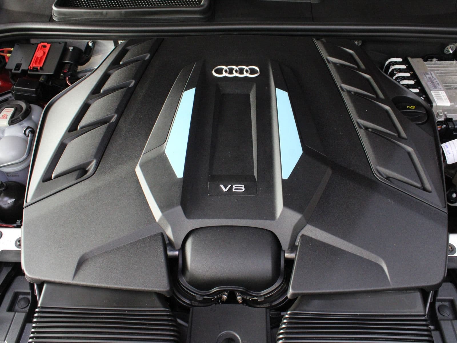 Audi SQ8 thumbnail 6