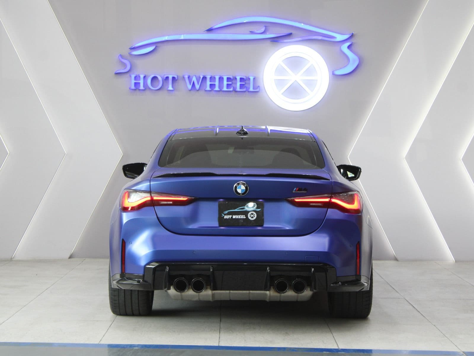 BMW M4 thumbnail 5
