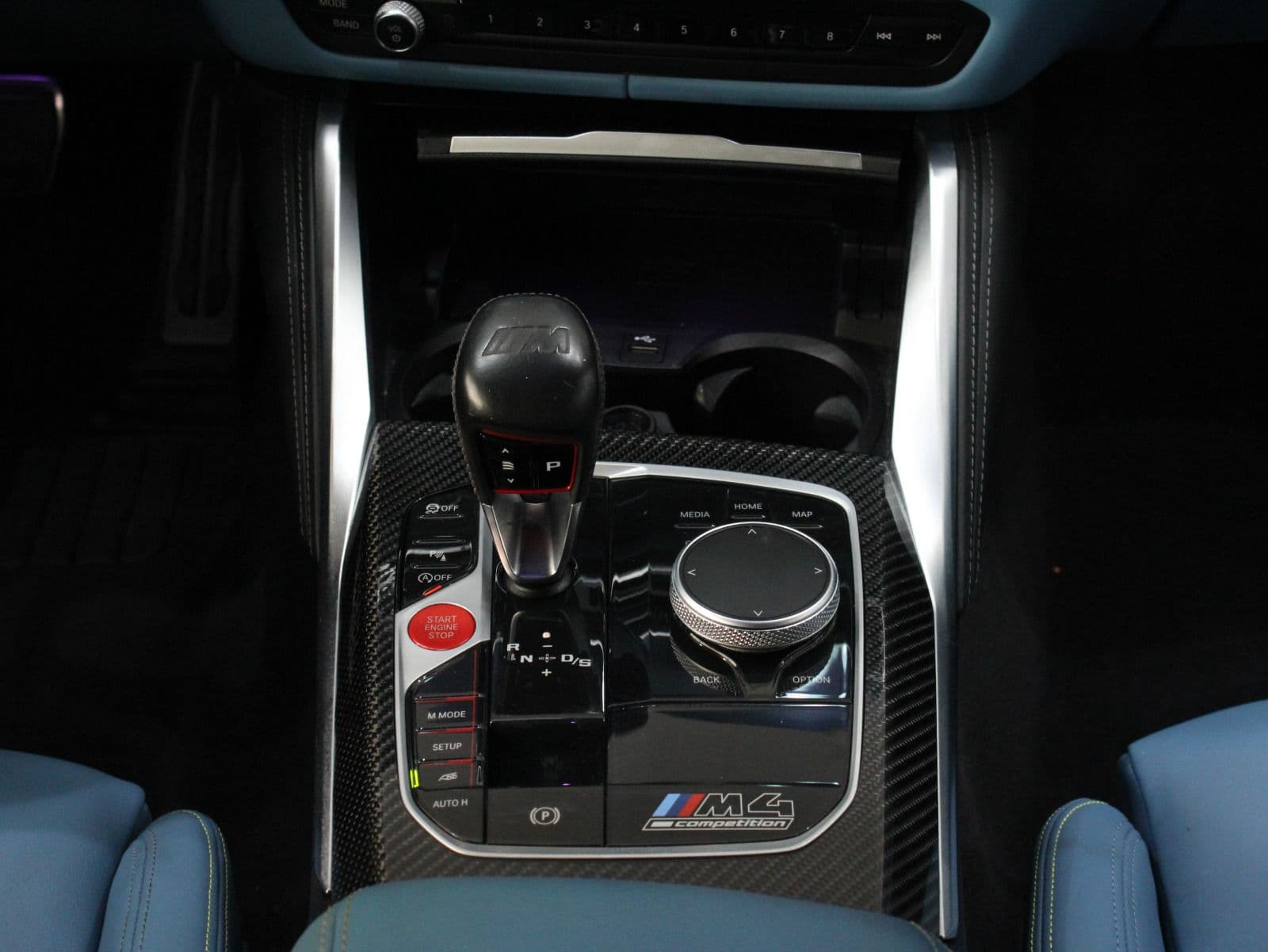BMW M4 thumbnail 6