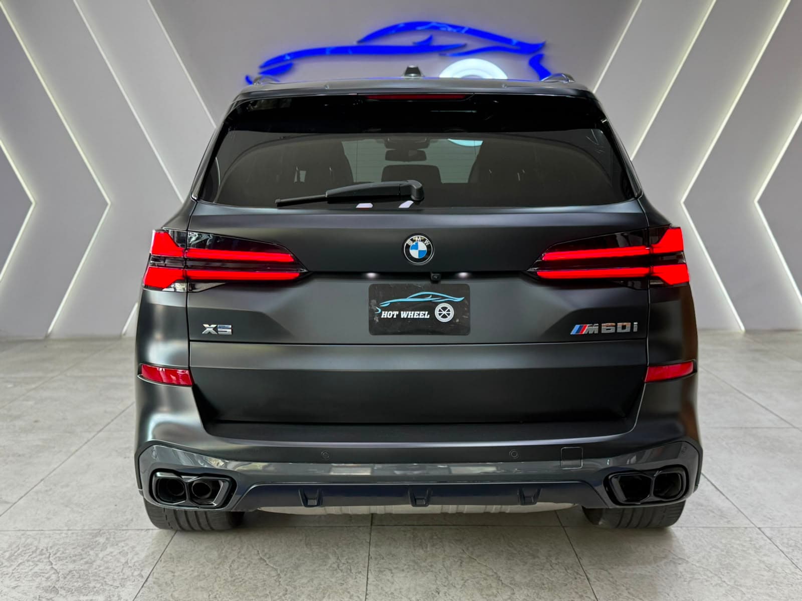 BMW X5 thumbnail 2