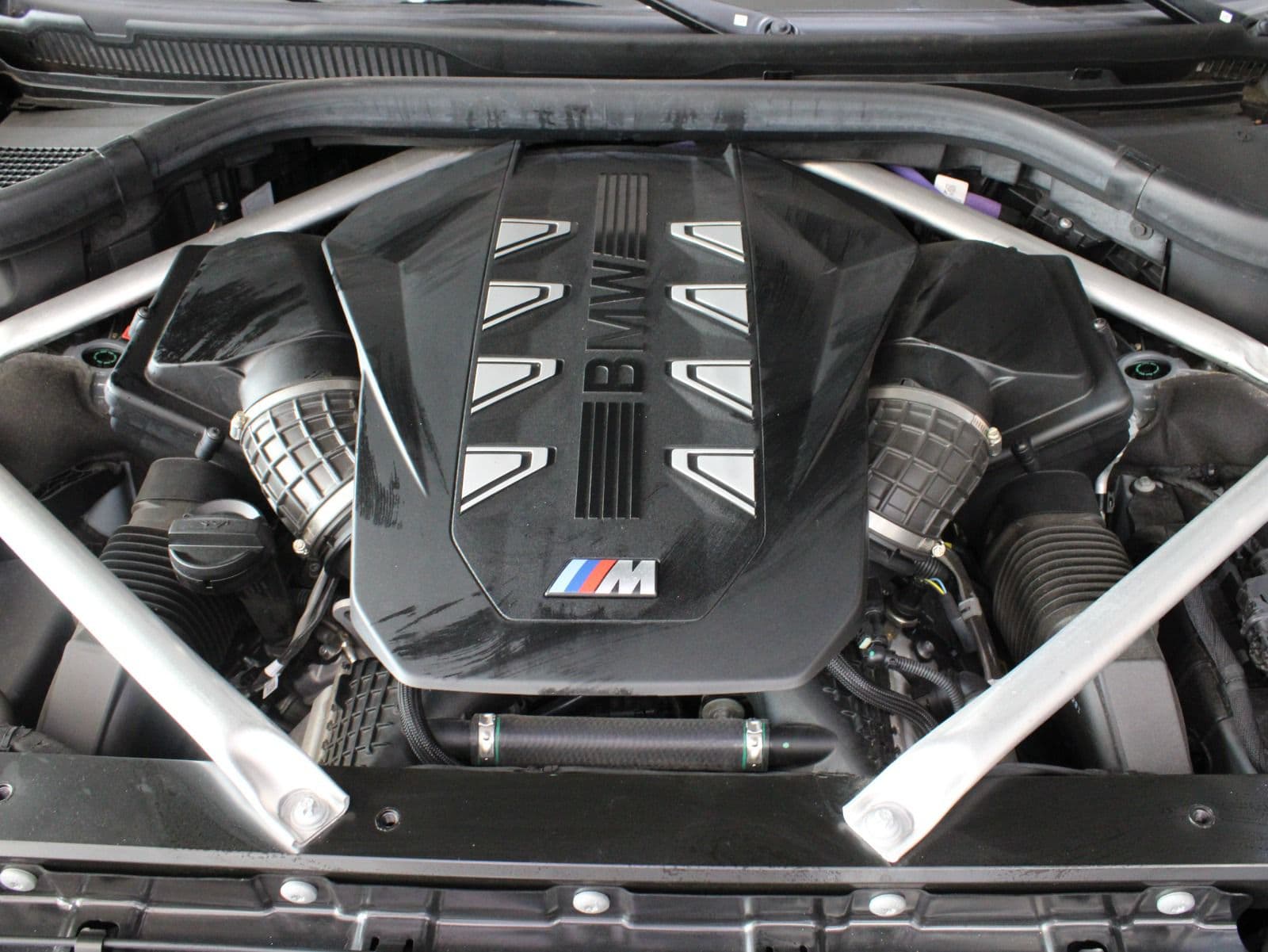 BMW X7 M60i thumbnail 6