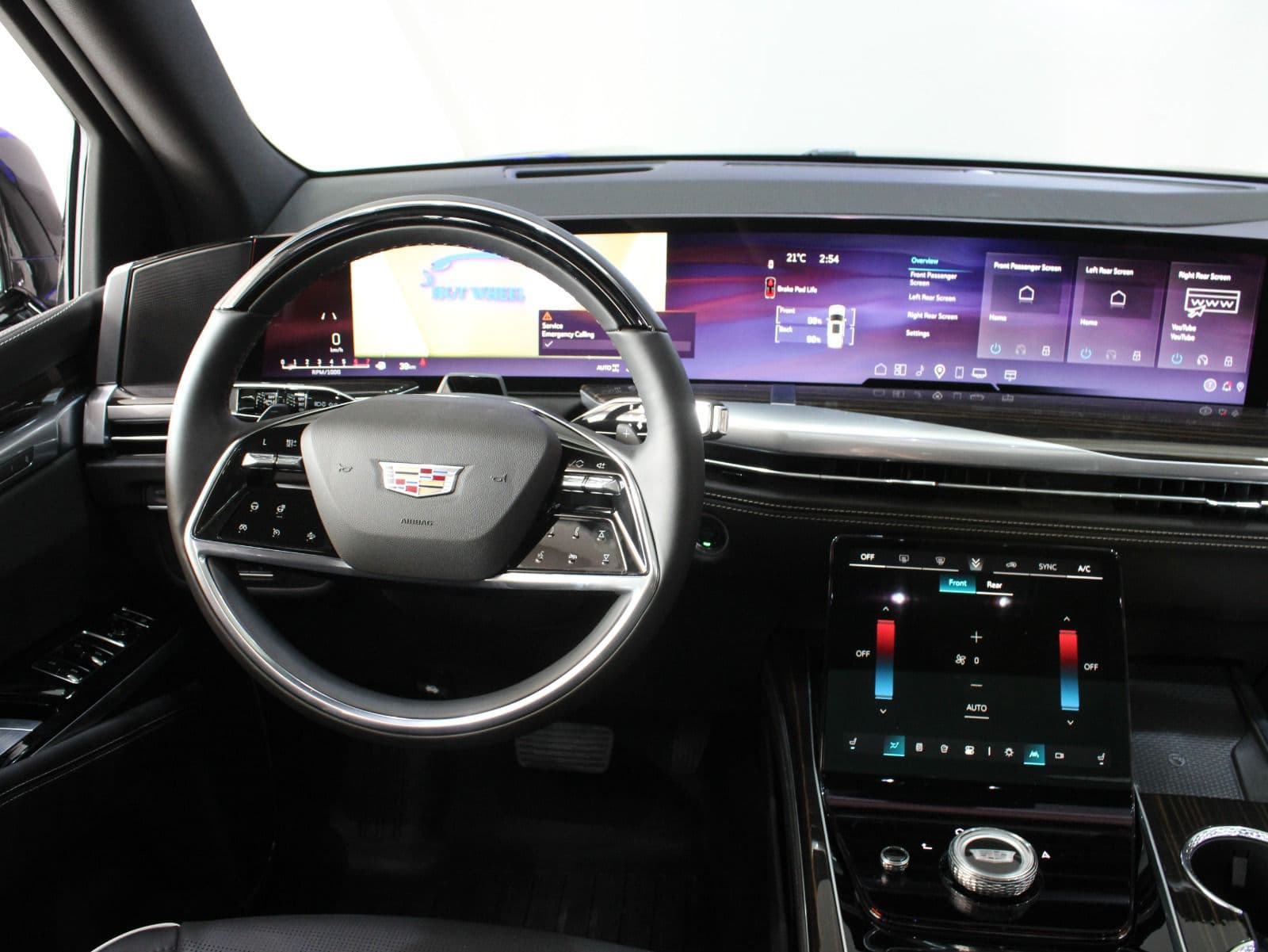 Cadillac Escalade thumbnail 4