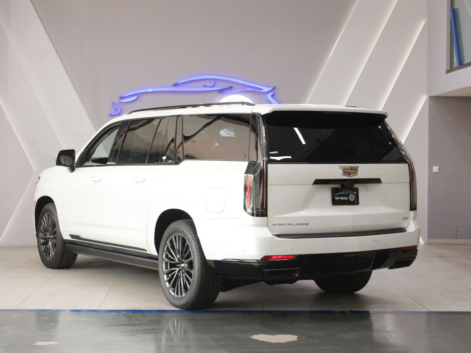 Cadillac Escalade thumbnail 6