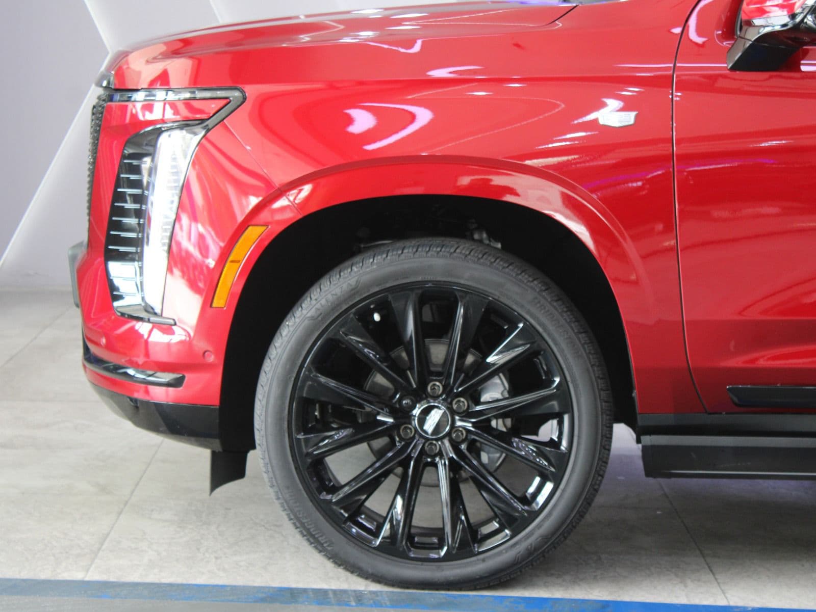 Cadillac Escalade Sport Platinum thumbnail 4