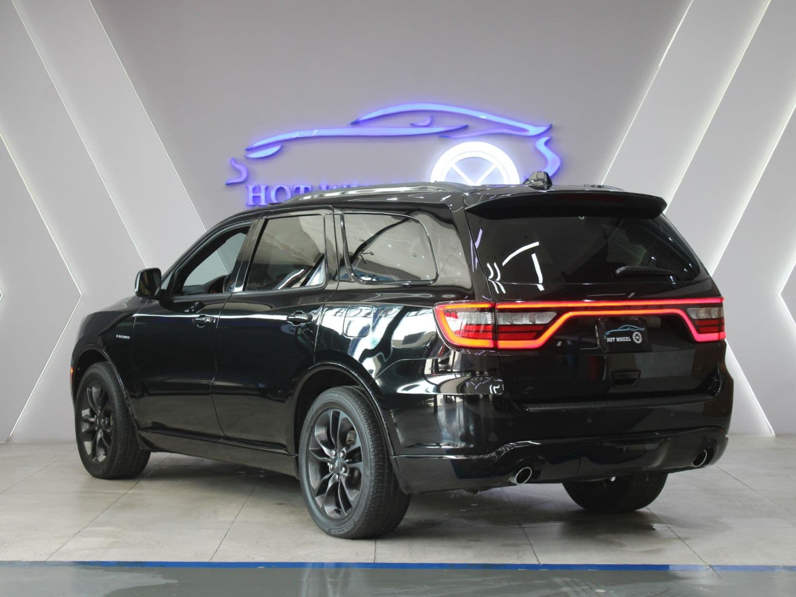 Dodge Durango RT thumbnail 3