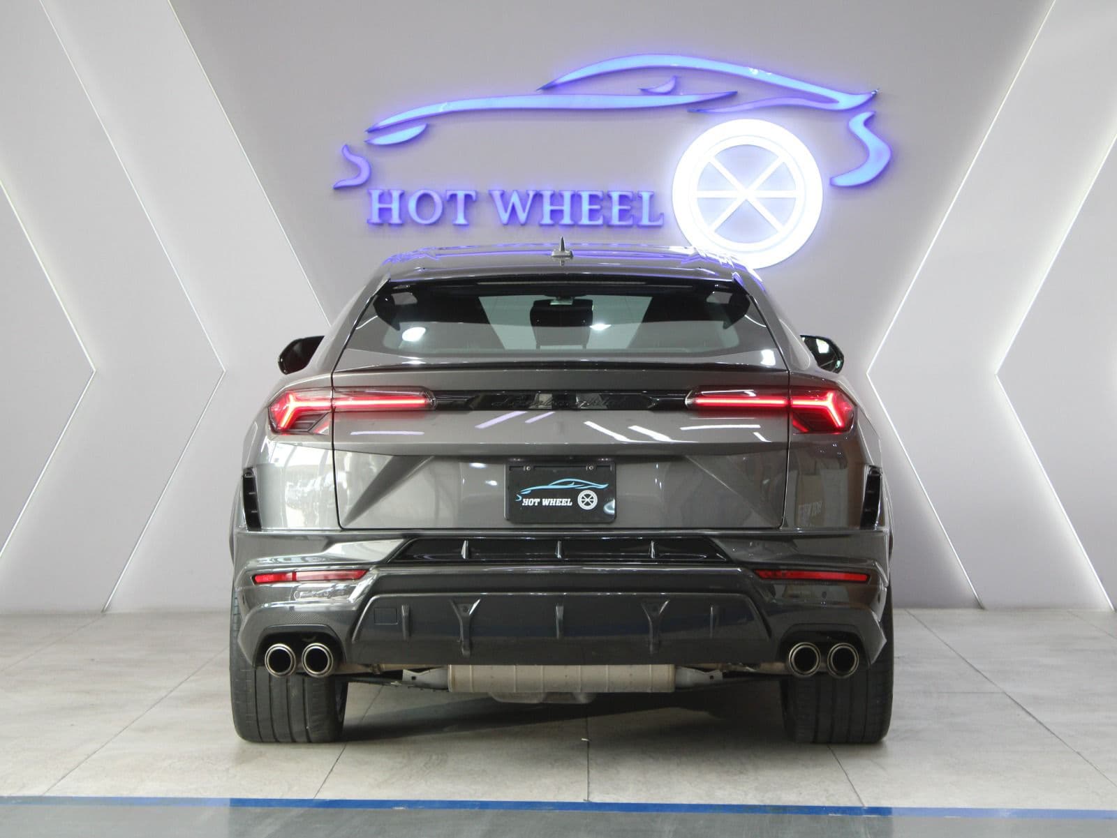 Lamborghini Urus Performante thumbnail 3