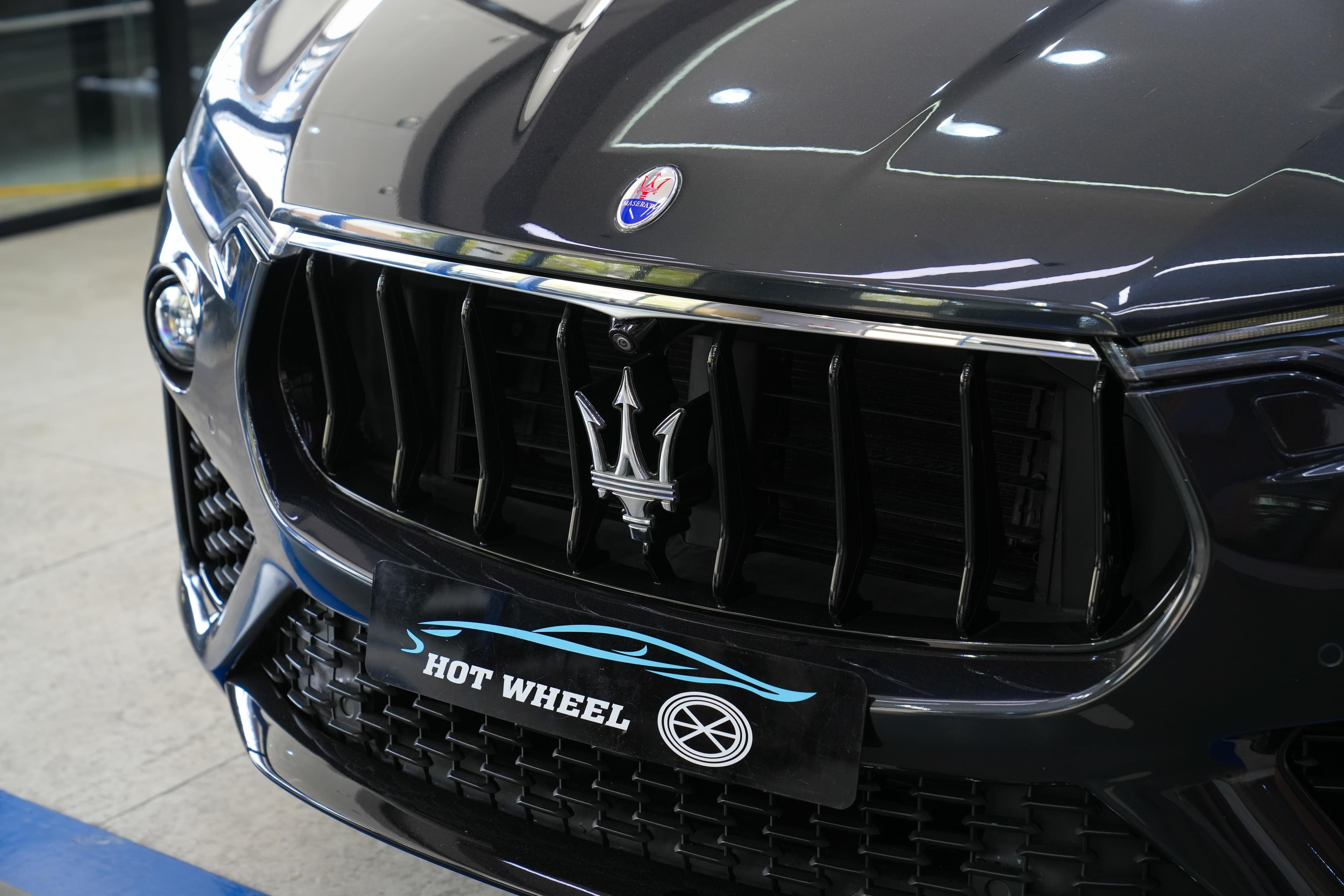 Maserati Levante SQ4 thumbnail 3