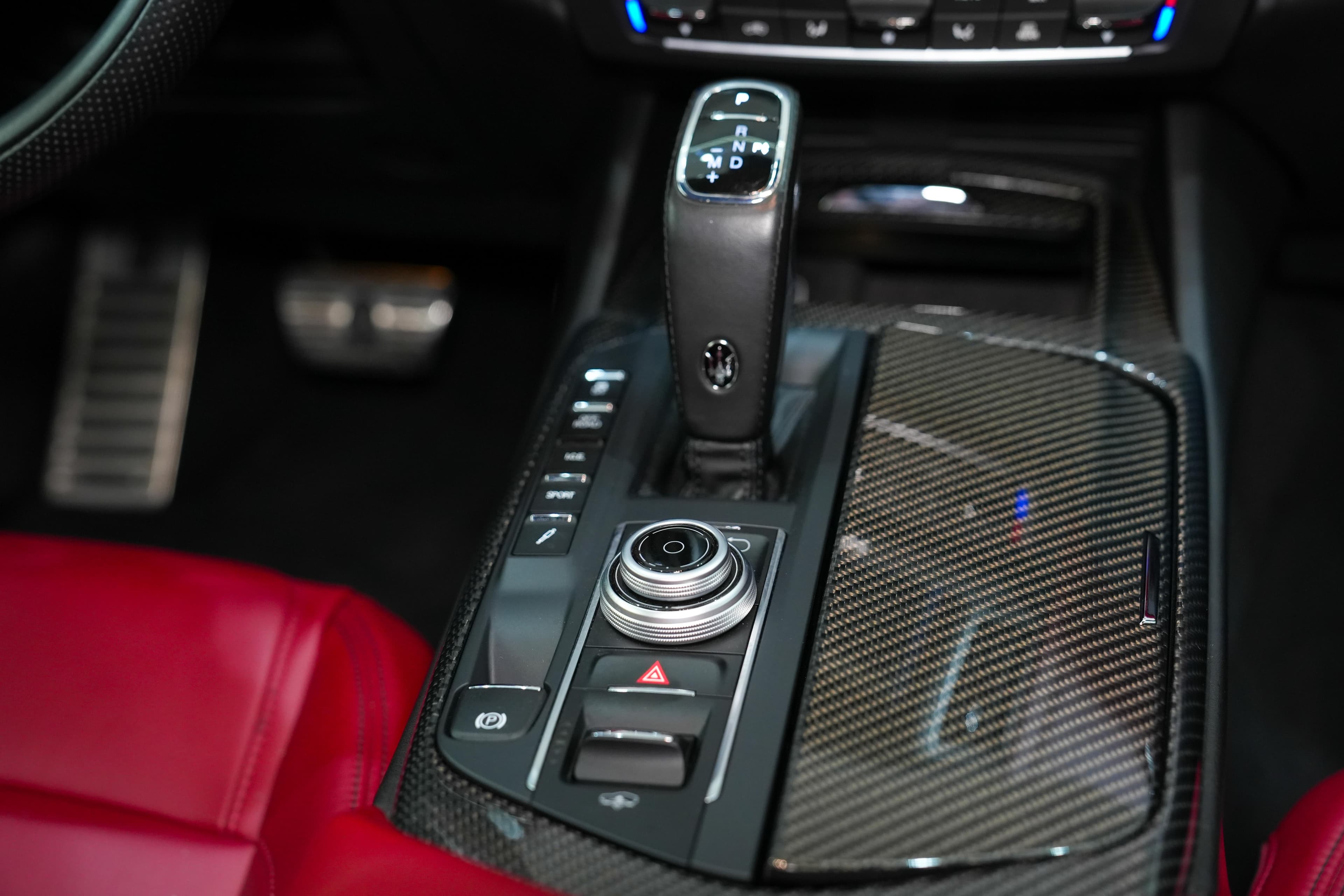 Maserati Levante SQ4 thumbnail 7