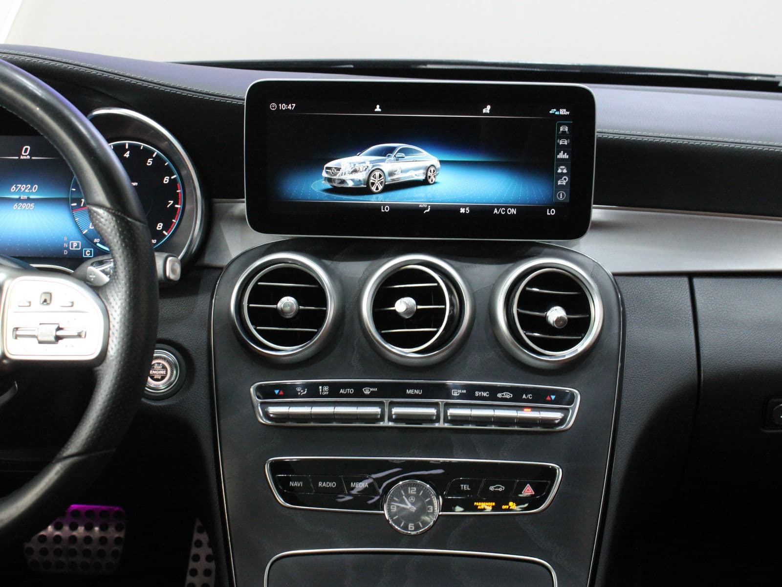Mercedes-Benz C200 thumbnail 5