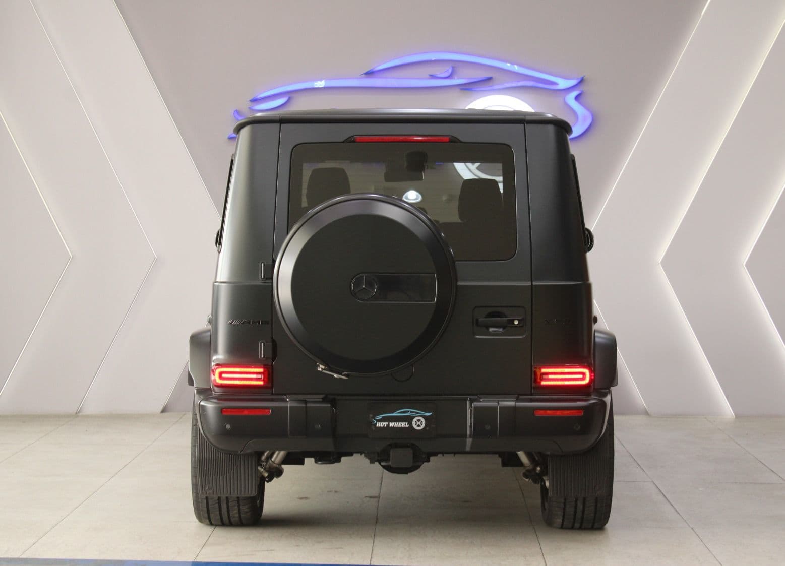 Mercedes-Benz G63 AMG thumbnail 6