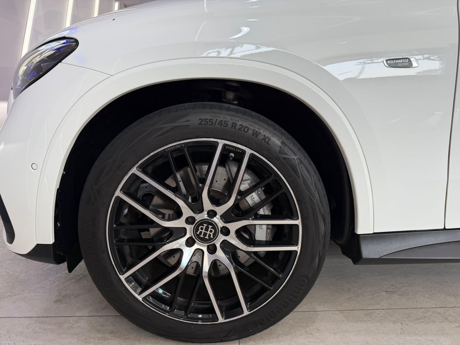 Mercedes-Benz GLC 200 thumbnail 7