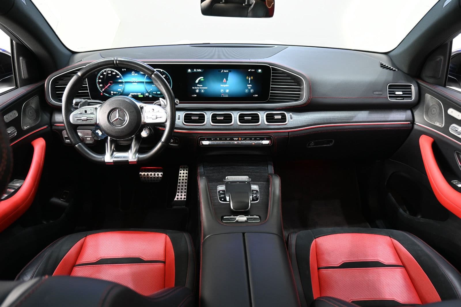 Mercedes-Benz GLE 53 AMG thumbnail 4