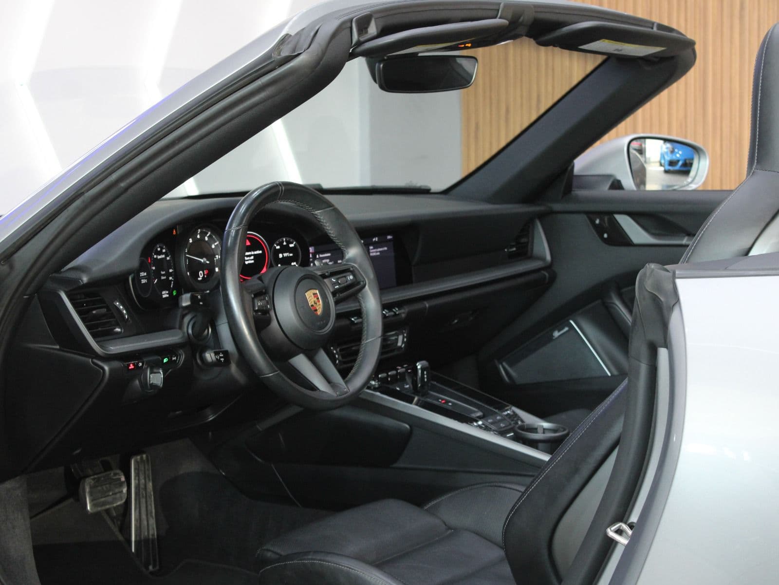 Porsche 911 Carrera S thumbnail 4