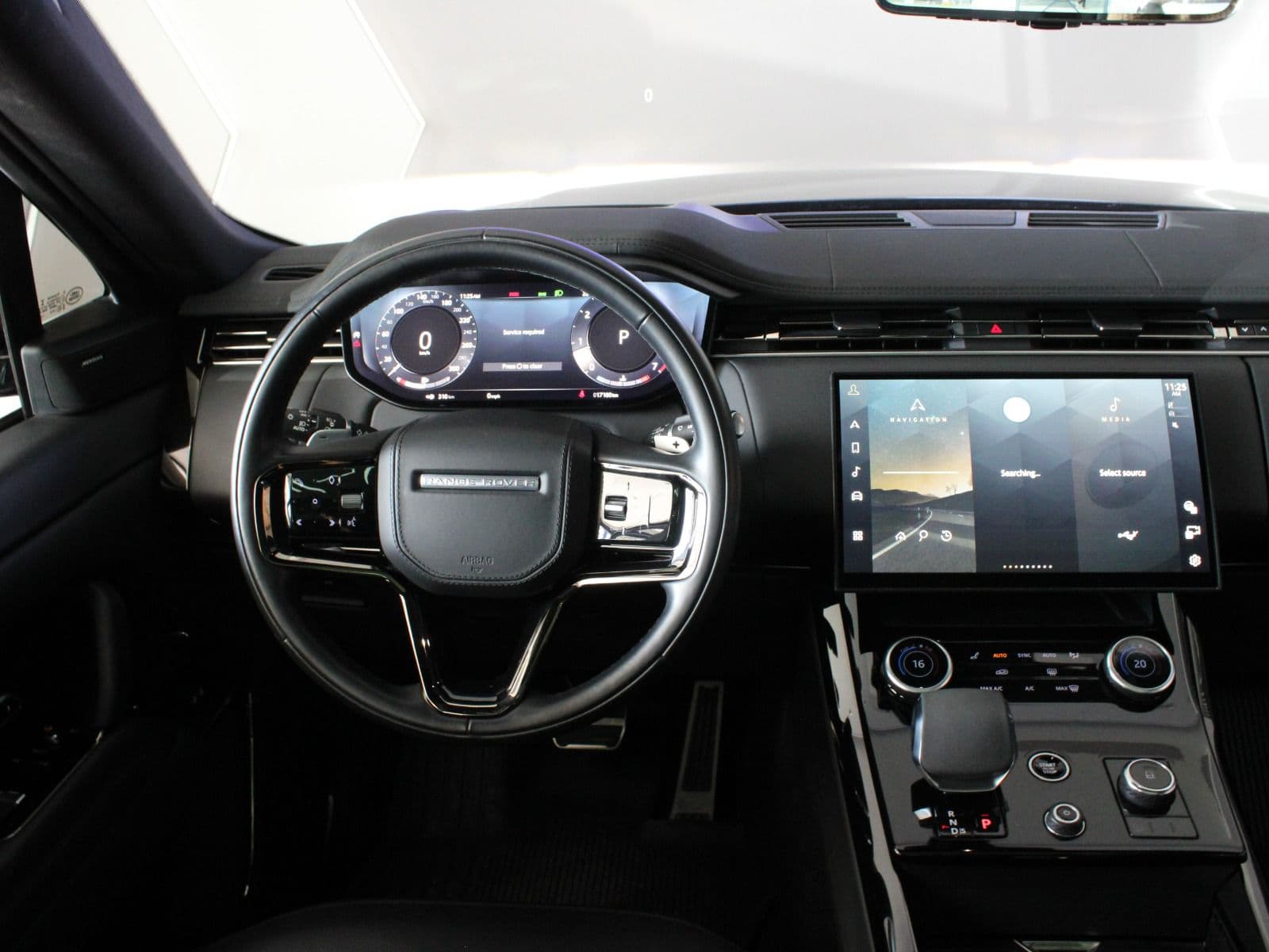 Land Rover Range Rover Sport thumbnail 3