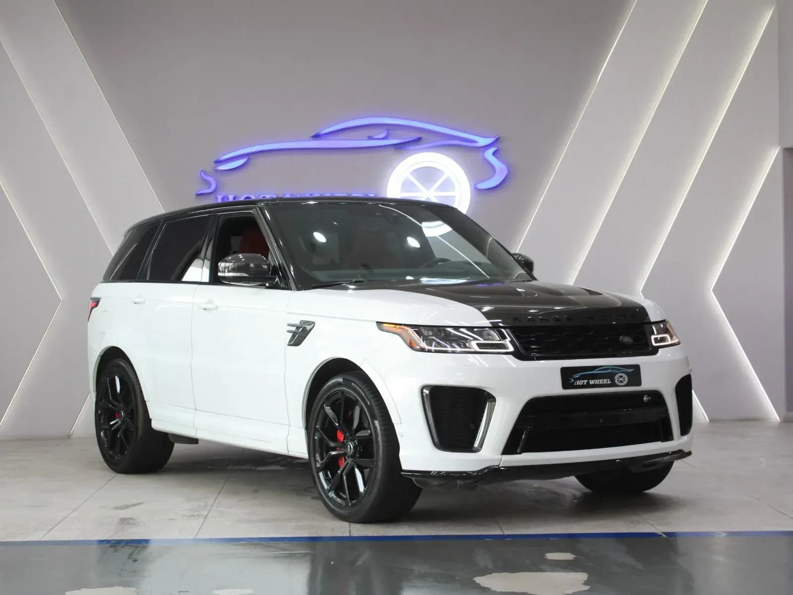 Land Rover Range Rover Sport SVR