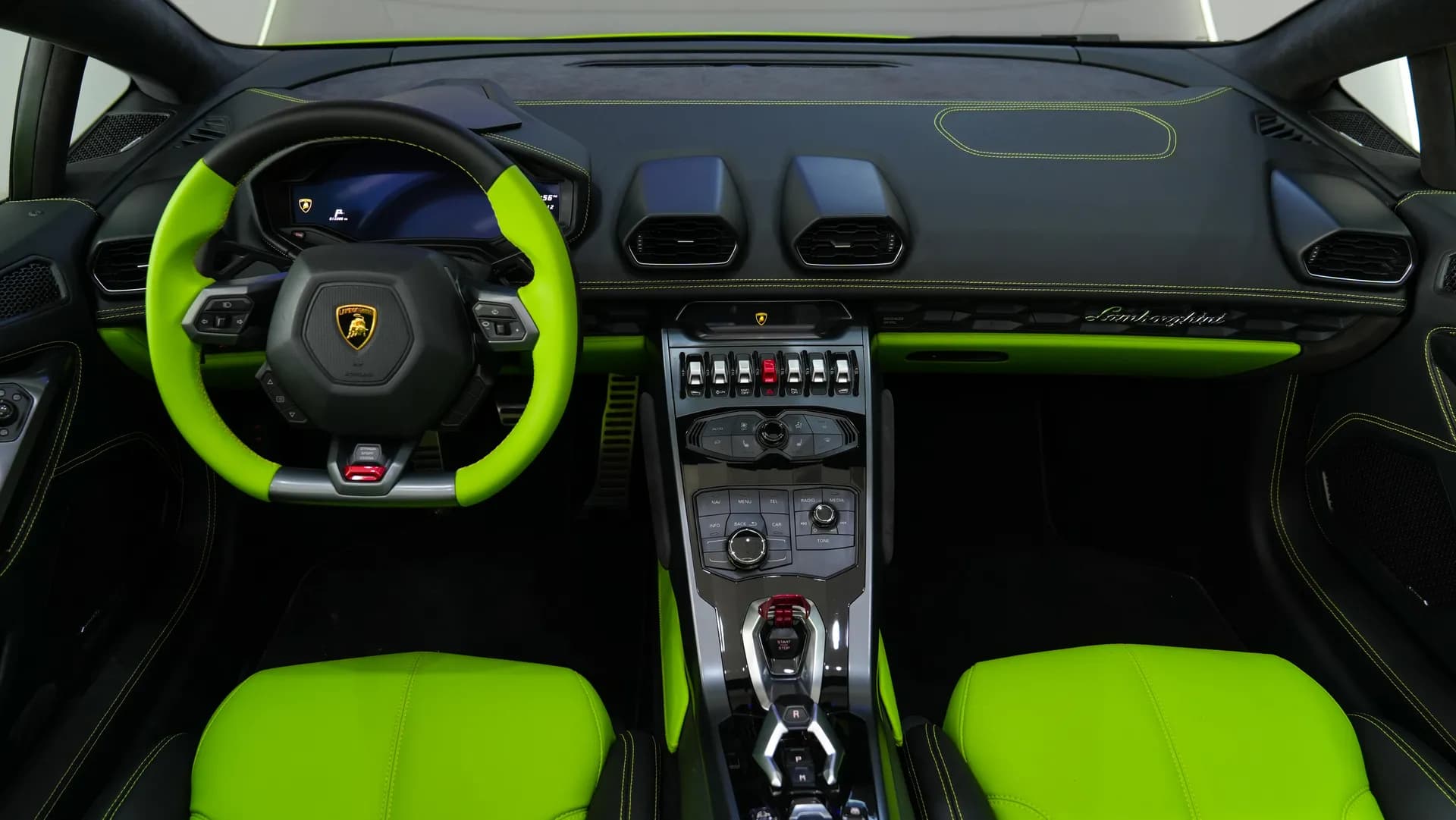lamborghini Huracan Evo - view 7