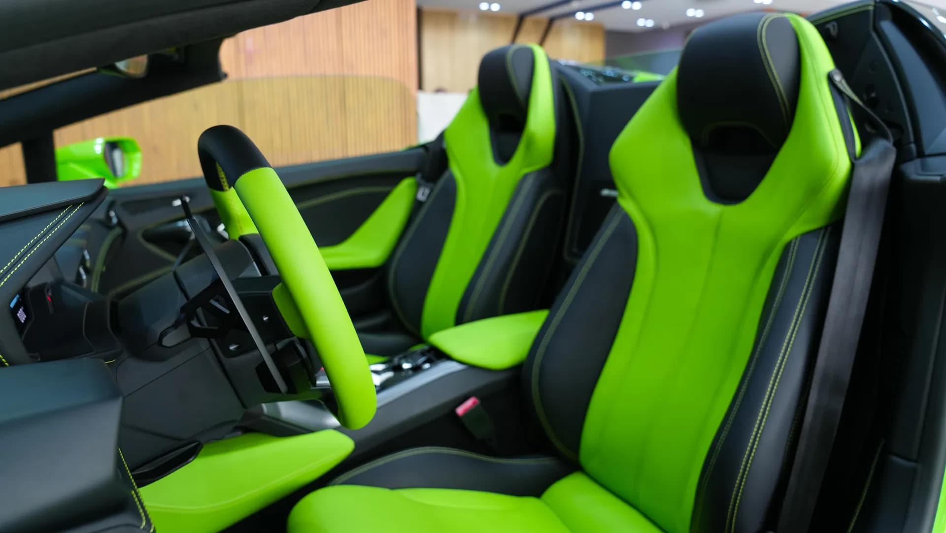 lamborghini Huracan Evo - view 5